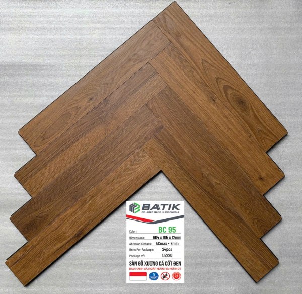 Sàn gỗ xương cá cốt đen Batik